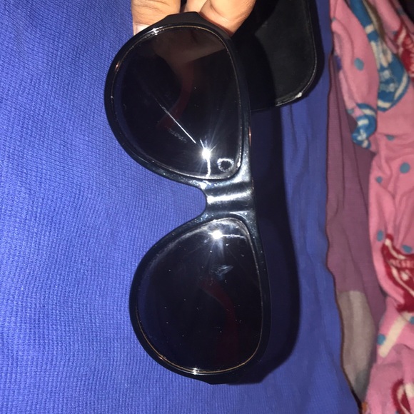 Dolce&Gabbana sunglasses - Picture 3 of 4